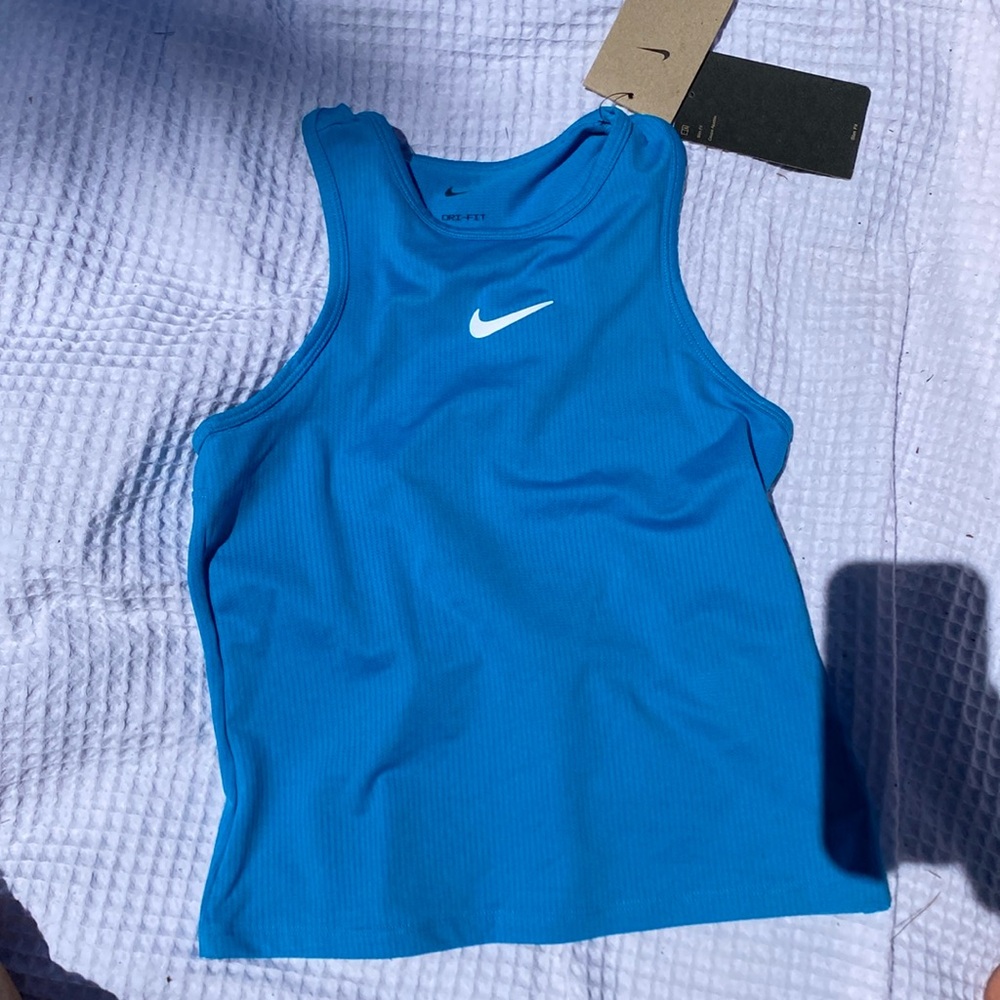 Girls Nike tank top